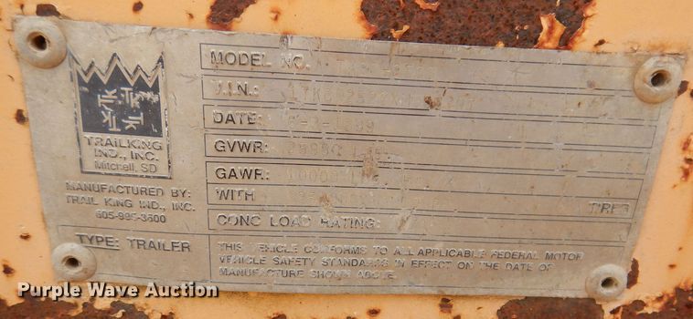 image for item KA9472 1999 Trail King TK20-2500  equipment trailer