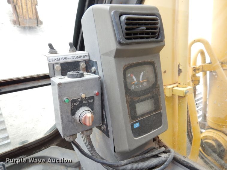 image for item KA9473 2001 Kobelco SK480LC  excavator