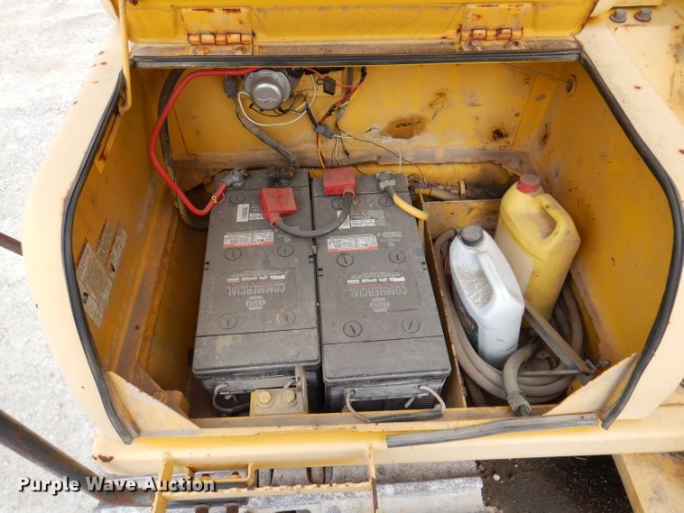 image for item KA9473 2001 Kobelco SK480LC  excavator