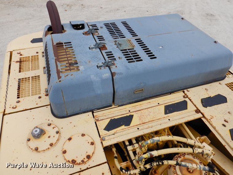 image for item KA9473 2001 Kobelco SK480LC  excavator