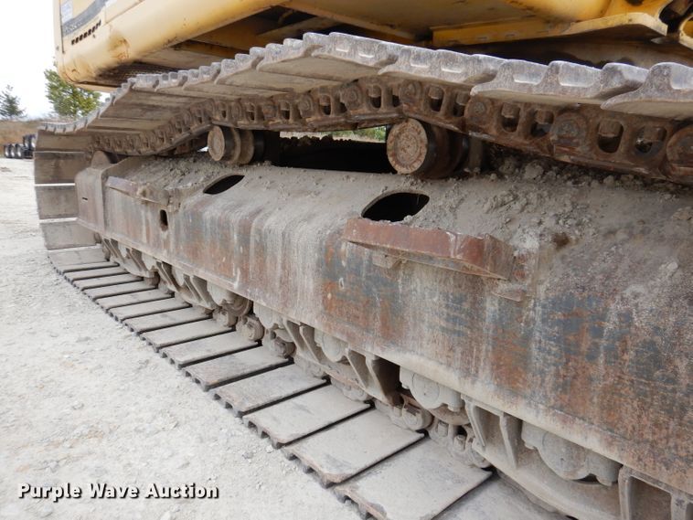 image for item KA9473 2001 Kobelco SK480LC  excavator