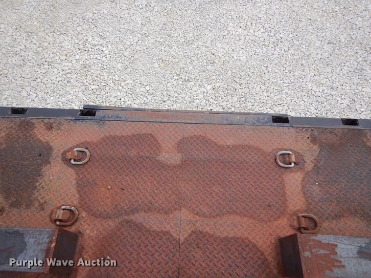 image for item KA9475 1998 International 4700  flatbed truck