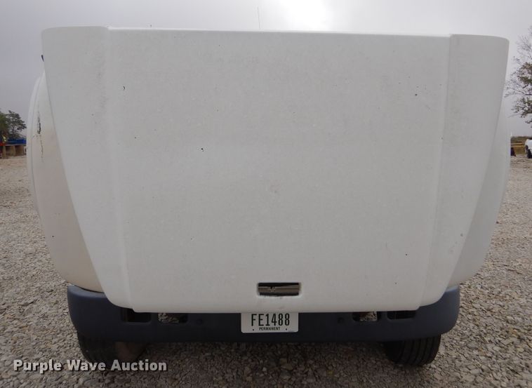 image for item KA9475 1998 International 4700  flatbed truck