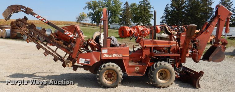 image for item KA9495 1988 Ditch Witch 5110  trencher