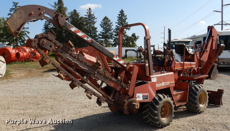 image for item KA9495 1988 Ditch Witch 5110  trencher