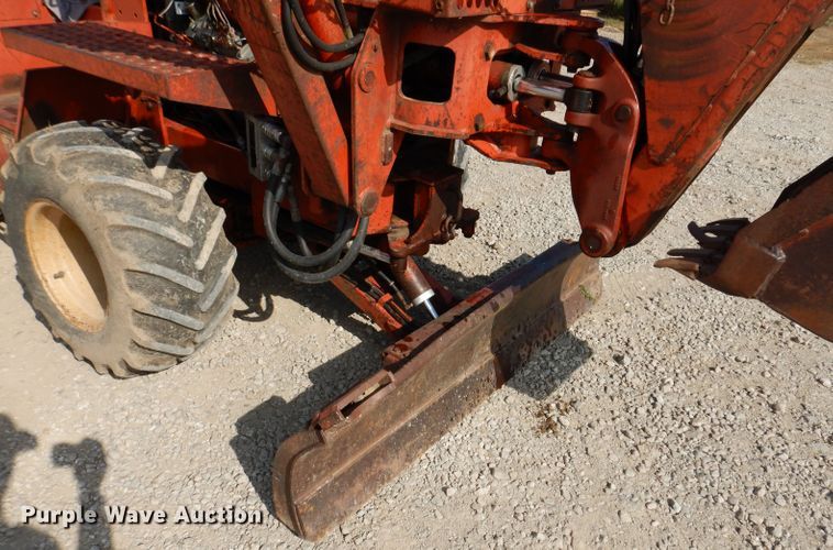 image for item KA9495 1988 Ditch Witch 5110  trencher