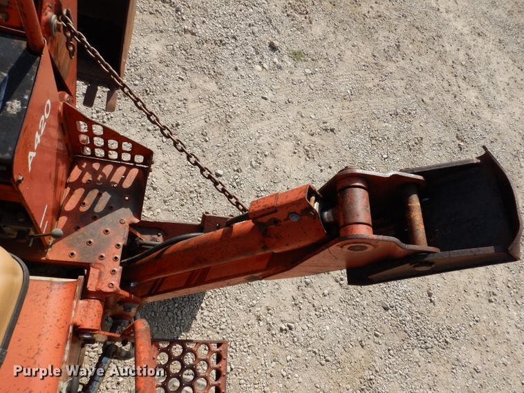 image for item KA9495 1988 Ditch Witch 5110  trencher