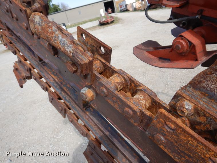 image for item KA9495 1988 Ditch Witch 5110  trencher