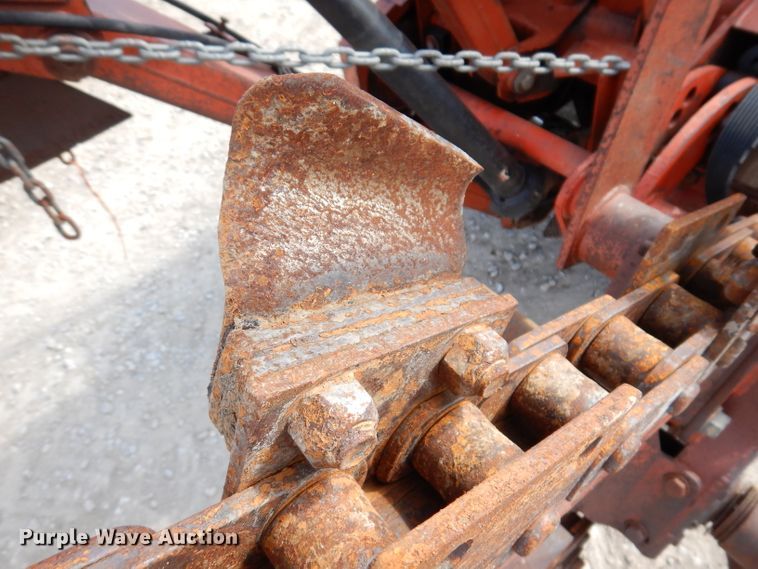 image for item KA9495 1988 Ditch Witch 5110  trencher