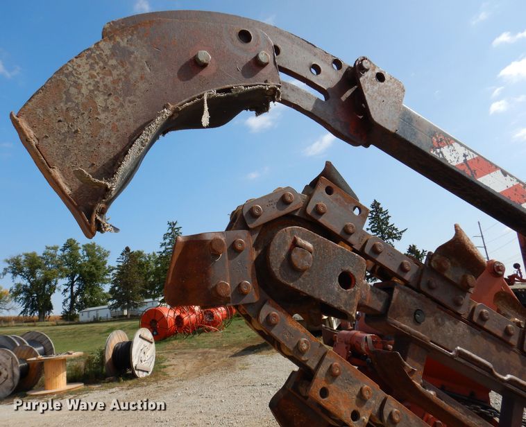 image for item KA9495 1988 Ditch Witch 5110  trencher