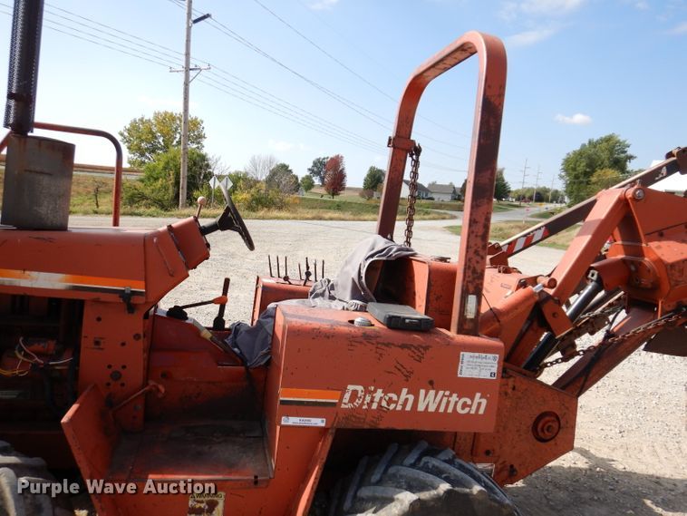image for item KA9495 1988 Ditch Witch 5110  trencher