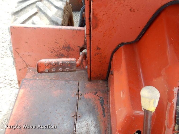 image for item KA9495 1988 Ditch Witch 5110  trencher