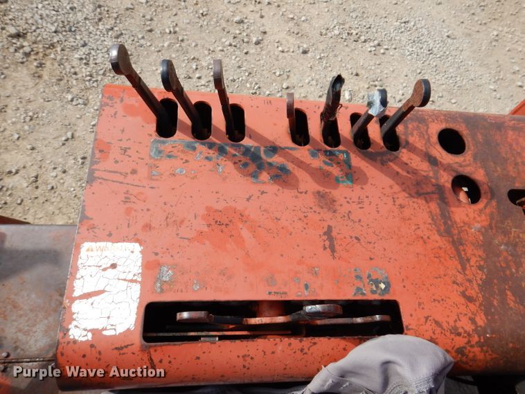 image for item KA9495 1988 Ditch Witch 5110  trencher