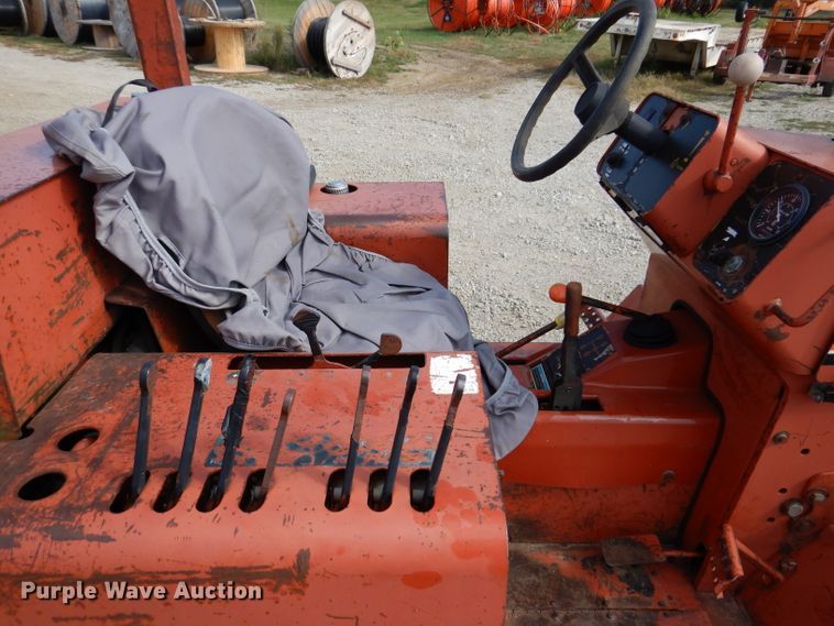 image for item KA9495 1988 Ditch Witch 5110  trencher