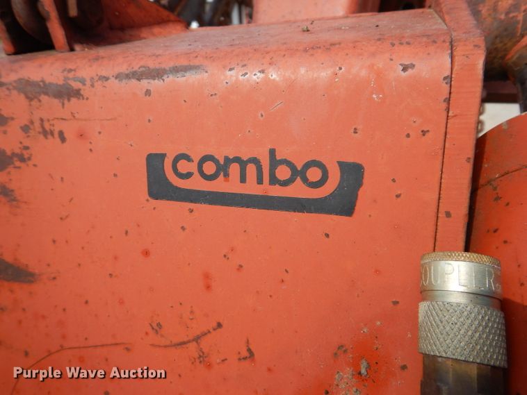 image for item KA9495 1988 Ditch Witch 5110  trencher