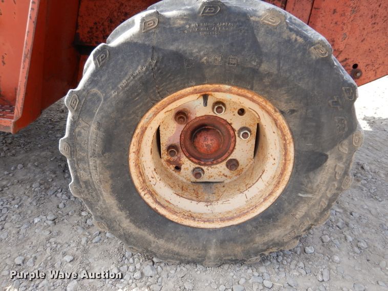 image for item KA9495 1988 Ditch Witch 5110  trencher