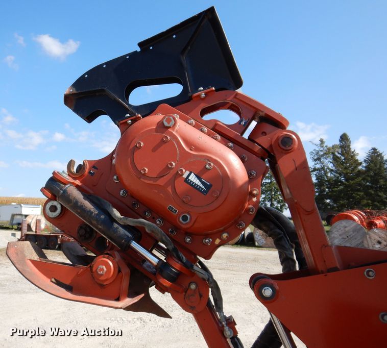 image for item KA9496 2004 Ditch Witch HT115  cable plow