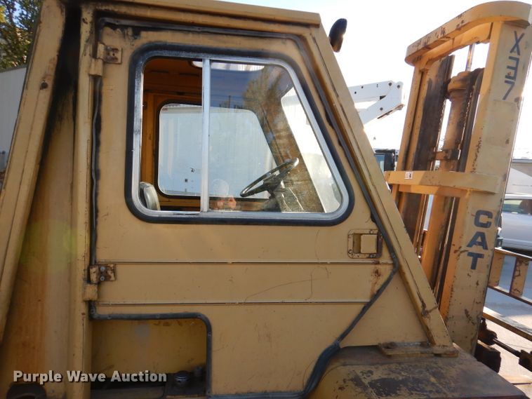 image for item KA9591 Caterpillar V80E  forklift