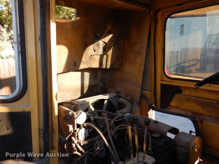 image for item KA9591 Caterpillar V80E  forklift