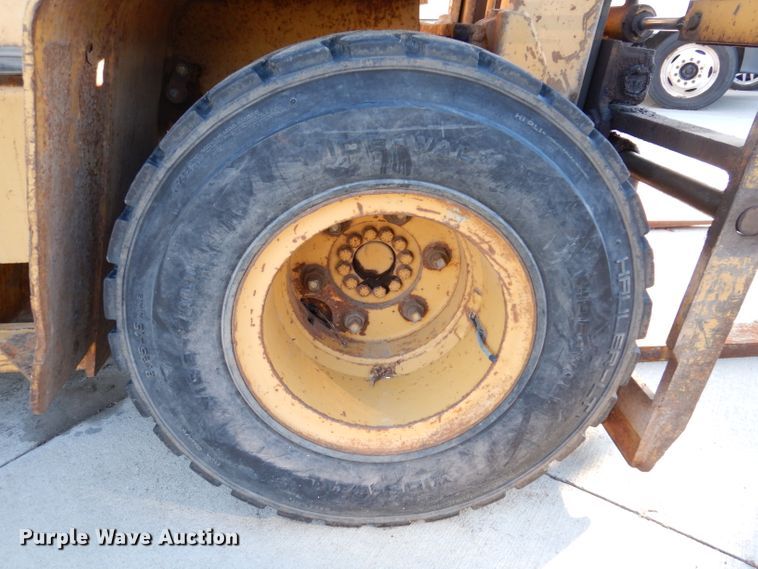 image for item KA9591 Caterpillar V80E  forklift