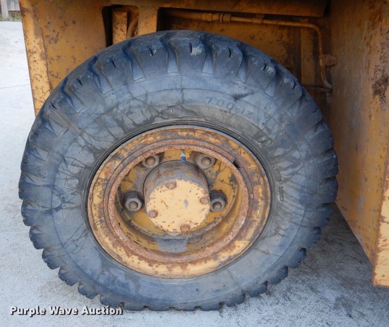 image for item KA9591 Caterpillar V80E  forklift