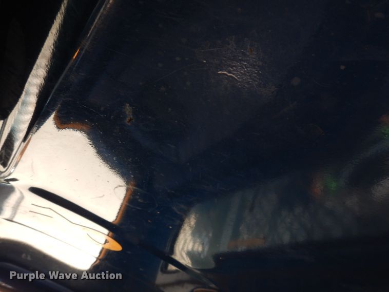 image for item KA9594 1987 GMC Sierra  flatbed truck