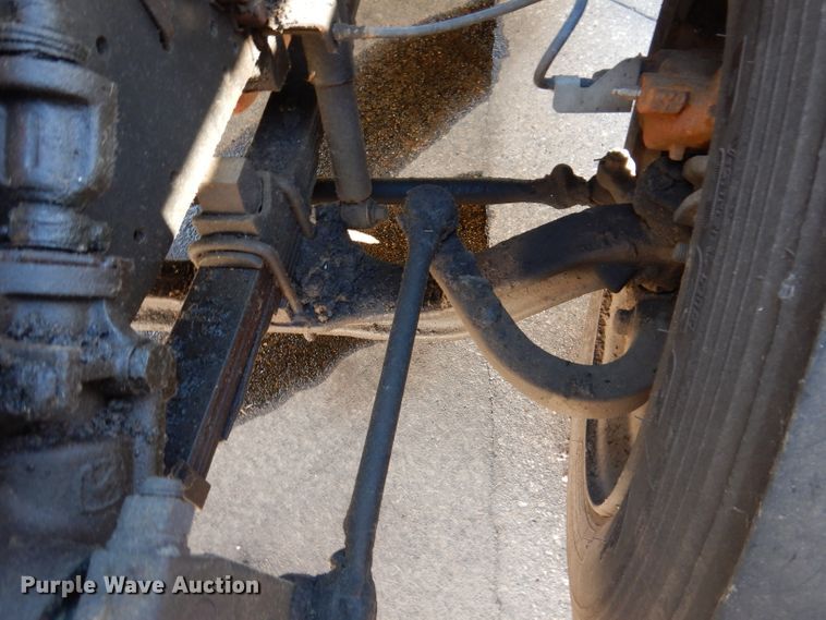 image for item KA9594 1987 GMC Sierra  flatbed truck