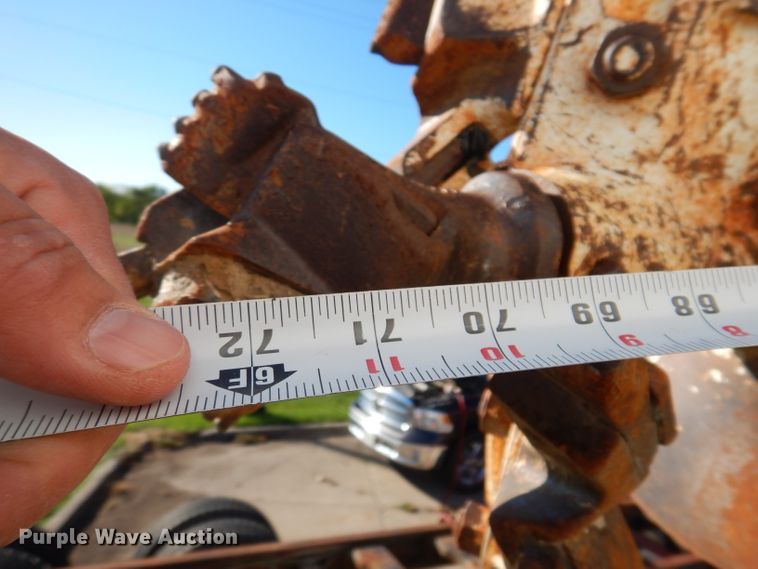 image for item KA9596 2005 International 4300  digger derrick truck