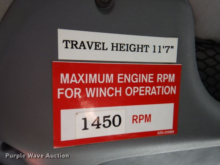 image for item KA9596 2005 International 4300  digger derrick truck