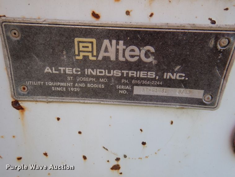 image for item KA9597 1988 Chevrolet Kodiak C70  digger derrick truck