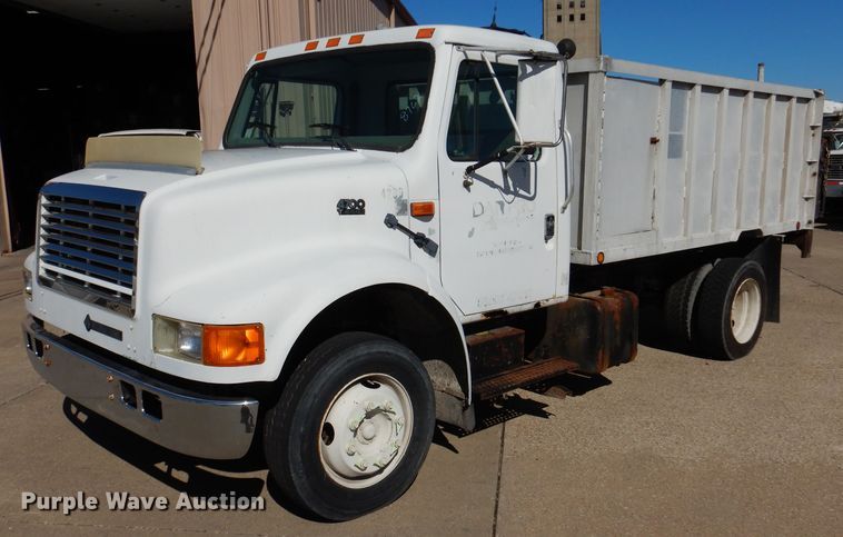 image for item KA9598 1995 International 4700  dump truck