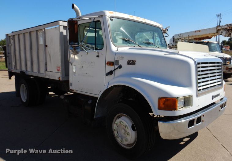 image for item KA9598 1995 International 4700  dump truck