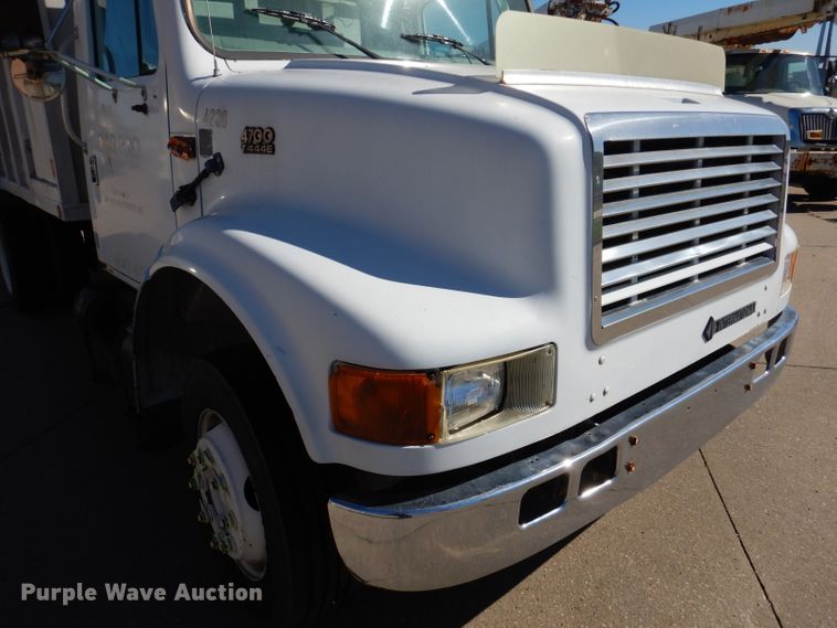 image for item KA9598 1995 International 4700  dump truck
