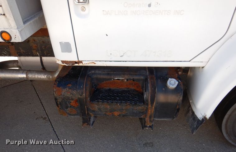 image for item KA9598 1995 International 4700  dump truck