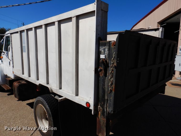 image for item KA9598 1995 International 4700  dump truck