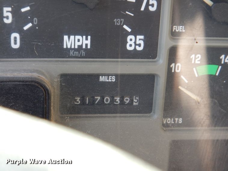 image for item KA9598 1995 International 4700  dump truck