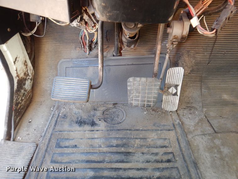 image for item KA9598 1995 International 4700  dump truck