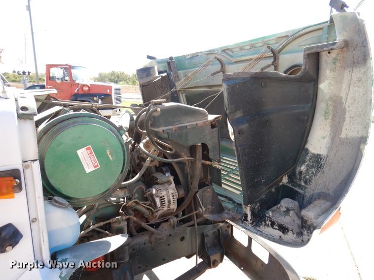 image for item KA9598 1995 International 4700  dump truck