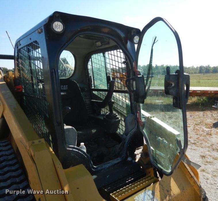 image for item KI9459 2018 Caterpillar 299D2  tracked skid steer loader