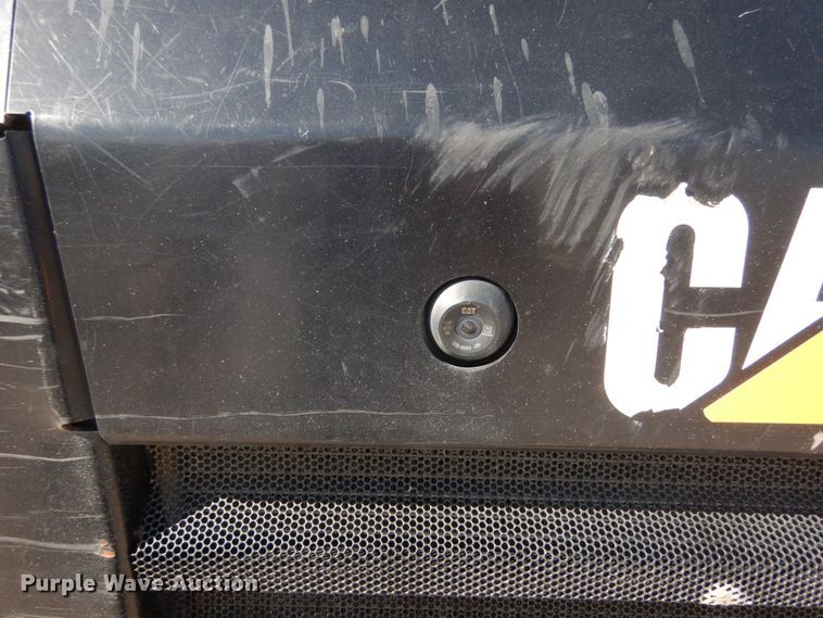 image for item KI9459 2018 Caterpillar 299D2  tracked skid steer loader