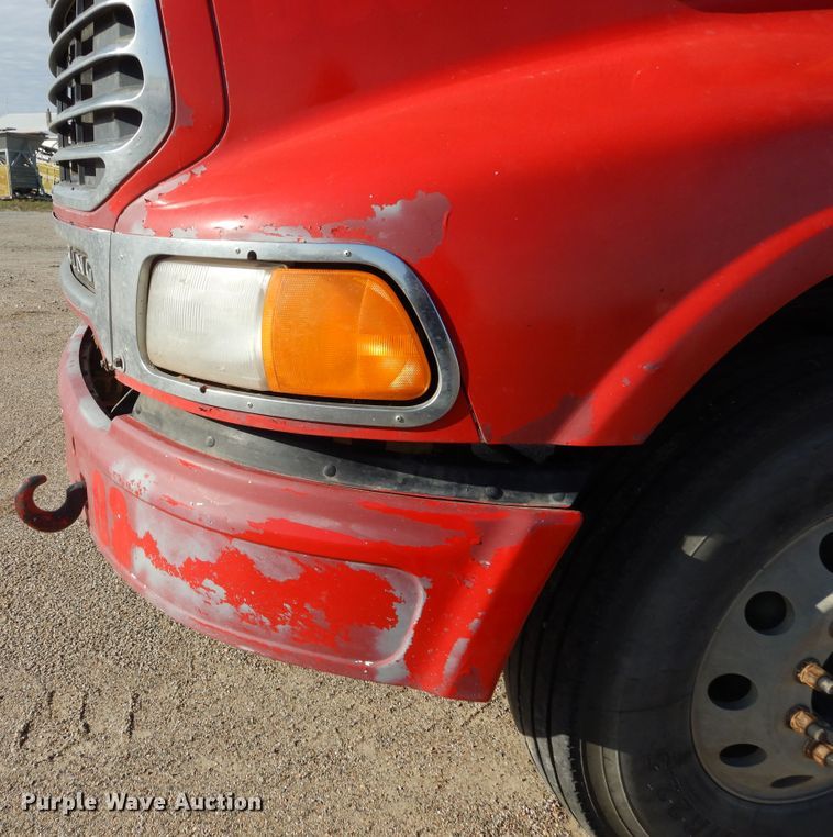 image for item KO9192 2002 Sterling LT9500  semi truck