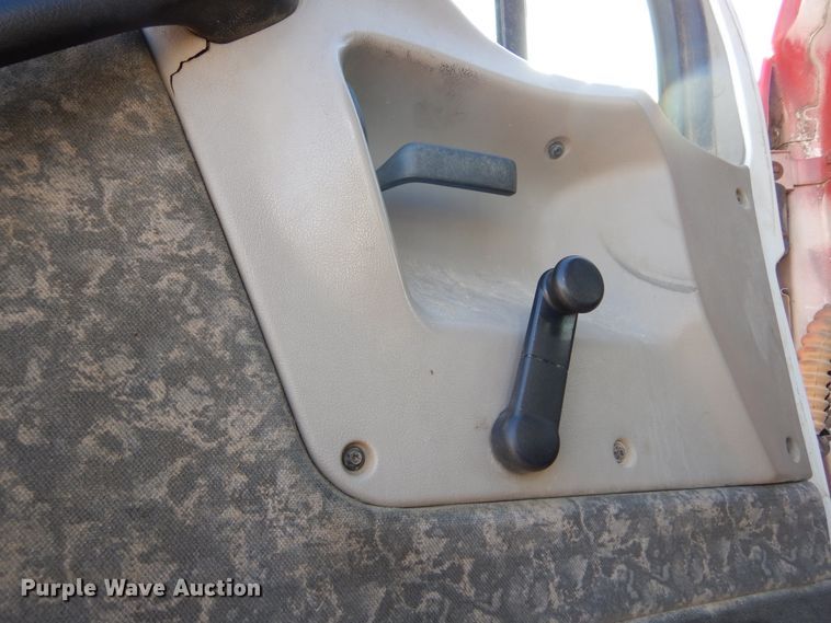 image for item KO9192 2002 Sterling LT9500  semi truck