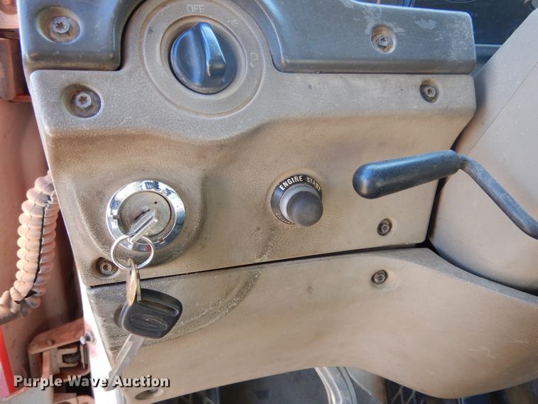 image for item KO9192 2002 Sterling LT9500  semi truck