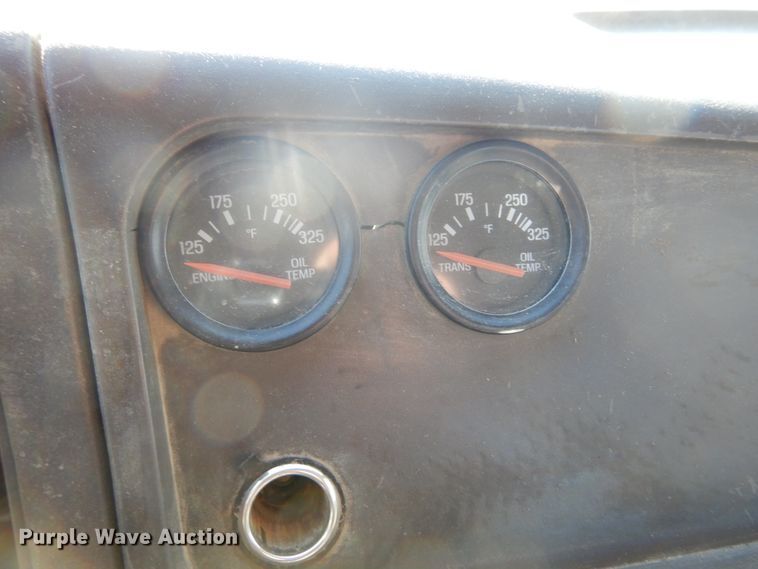 image for item KO9192 2002 Sterling LT9500  semi truck