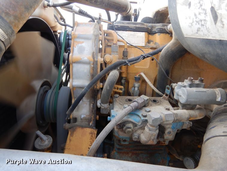 image for item KO9192 2002 Sterling LT9500  semi truck