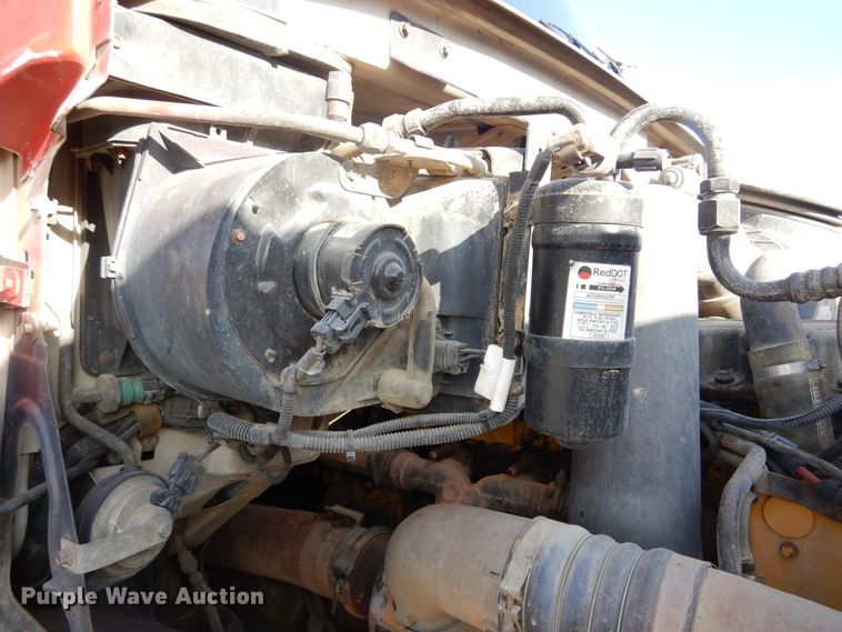 image for item KO9192 2002 Sterling LT9500  semi truck