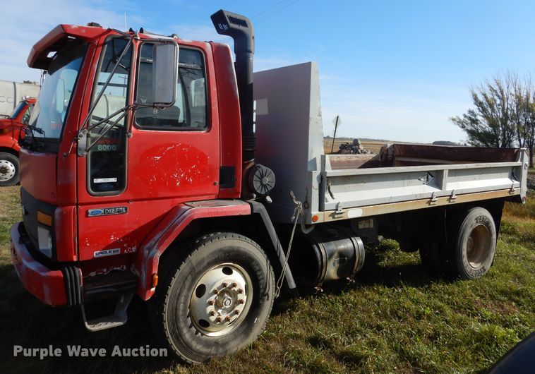 image for item KO9193 1993 Ford CF8000  dump truck