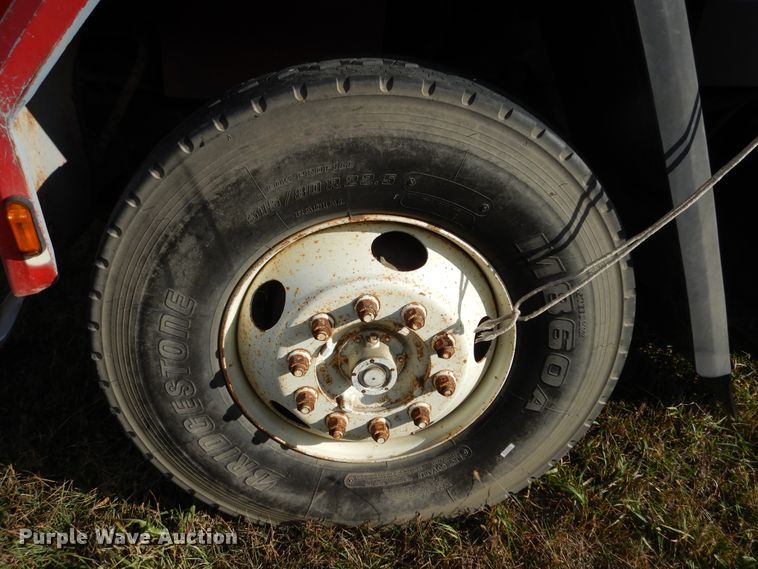 image for item KO9193 1993 Ford CF8000  dump truck