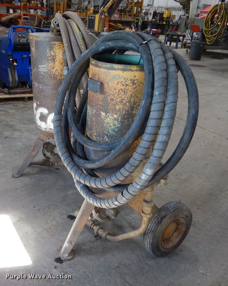 image for item KO9215 (2) Clemco shot blasting machines