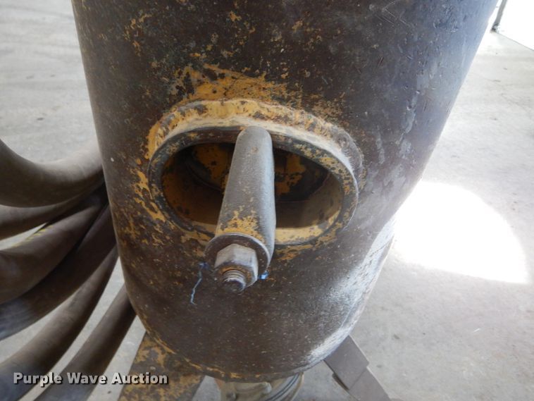 image for item KO9215 (2) Clemco shot blasting machines